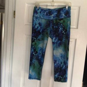 Athleta Capri leggings